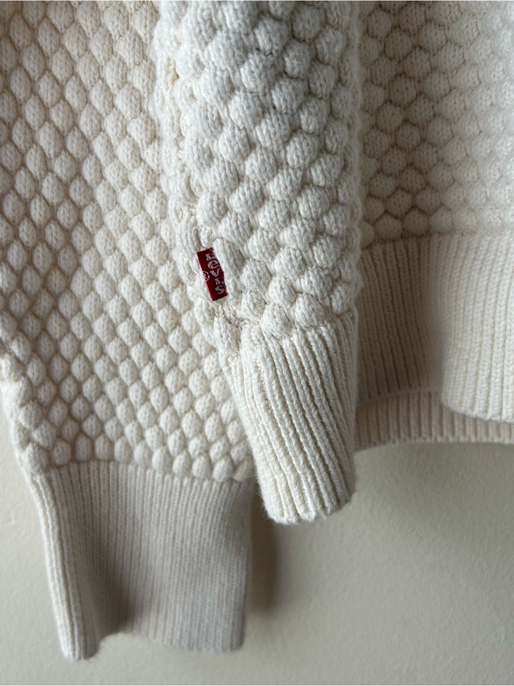 Levi’s 100% Cotton Snowflake Woven Cardigan Sweater Tofu White XL - Picture 10 of 10